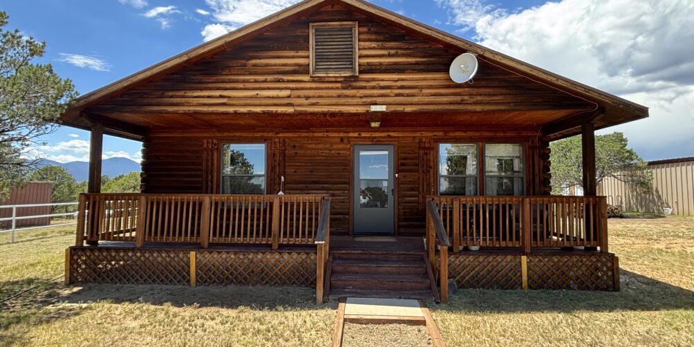 $275,000 161 Lambert Hills, Cimarron NM 877141,260 +/- sq ft home on 1 acre